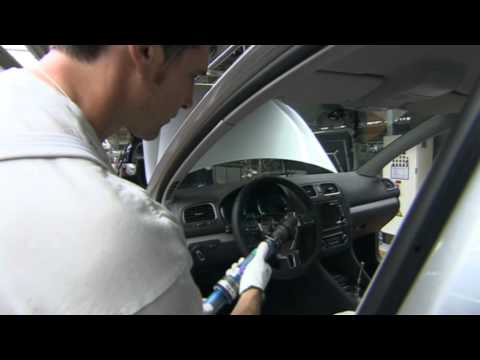 VW Golf - Fahrzeugfertigung im Werk Wolfsburg