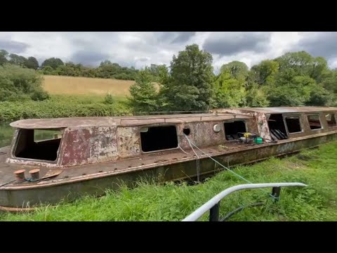 The History Behind Our Old Rusty Canal Barge - Episode 2