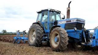preview picture of video 'Ford 8730 Ploughing at Diseworth'