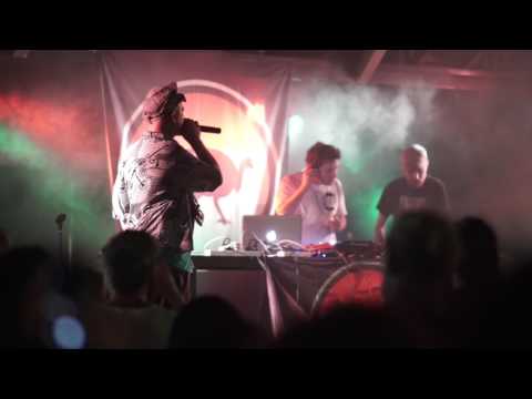 Radikal Guru in Byron Bay - Last Tune