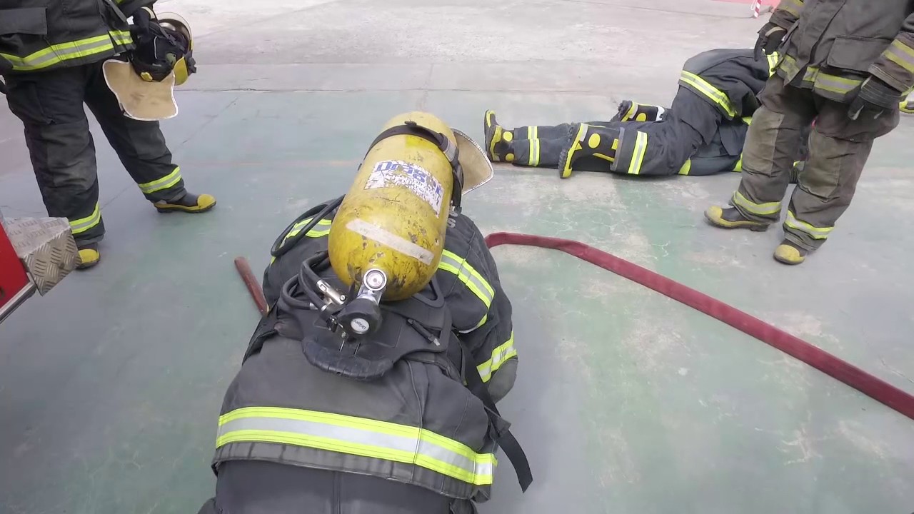 193 em ação  - Treinamento de resgate e sobrevivência.