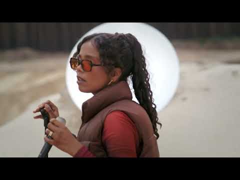 Water to the moon - Moglii & Noraa (Official Musicvideo)