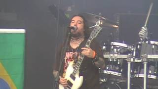 CAVALERA CONSPIRACY - KILLING INSIDE (LIVE AT HELLFEST 19/6/11)