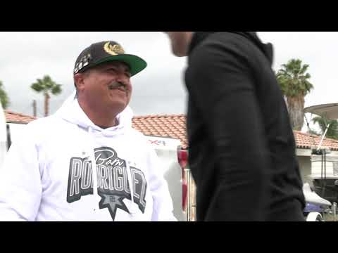 FIRST TIME IN YEARS ROBERT GARCIA SEES ALEX GVOZDYK 175 CHAMP EsNews Boxing