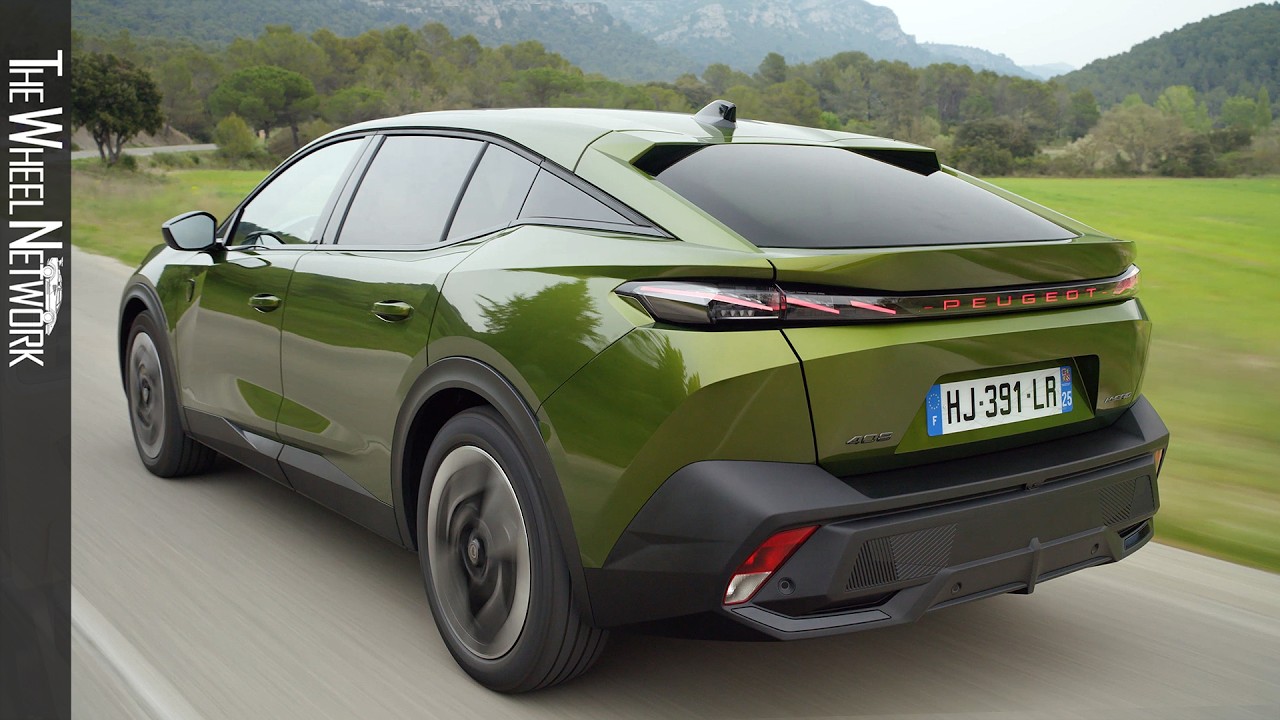 2027 Peugeot 408 GT Exclusive Hybrid 145 | Flare Green | Driving, Interior, Exterior [4K]