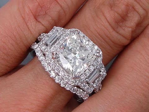 4.04 ctw  Cushion Cut Diamond Ring and Wedding Band Set With a 3.04 Cushion Cut Center Diamond