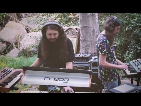 Smile High & Teddy Roxpin - Endless Beginnings [full live performance]