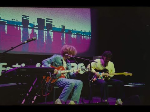 Ant Cosmos - Escapar