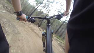 preview picture of video 'Atherton Tablelands Trail 13 (Yahoo Wahoo) fork cam'