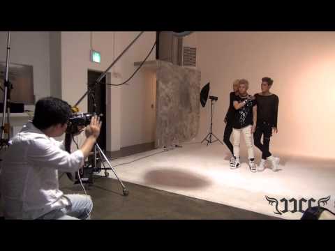 JJCC - 더블제이씨 1st Mini Album '빙빙빙' Photoshoot