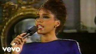 Whitney Houston - I Am Changing (Live at Arista&#39;s 10th Anniversary, 1984)