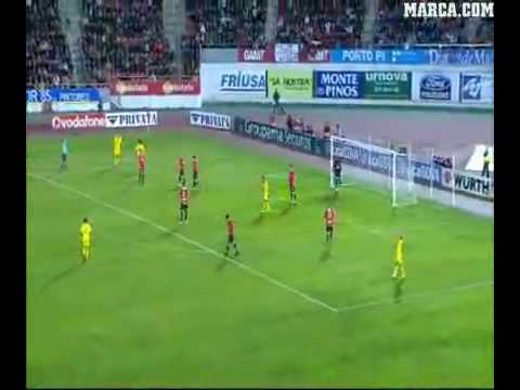 'Espaldinha' de Ibrahimovic 27-03-2010 Mallorca - Barça