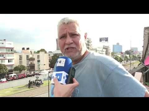 Miles de efectivos, a pico y pala para rescatar sepultados en terremoto