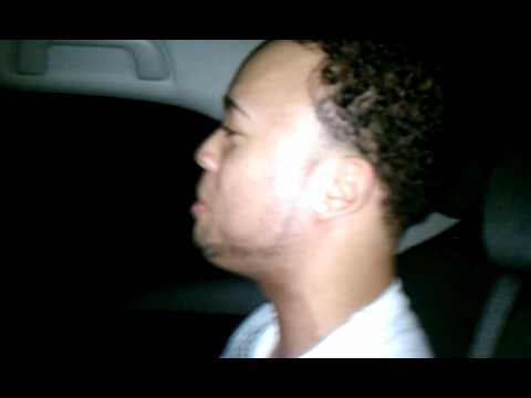 Neftaly bored in the car