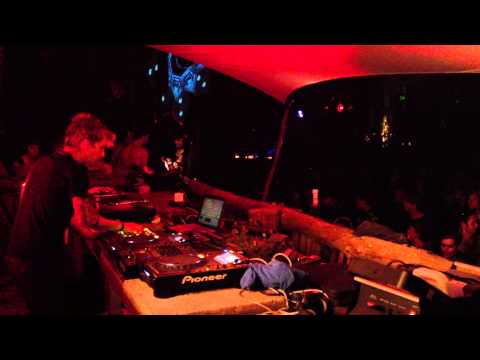 Felix Lorusso *live @ Fusion Festival (Tanzwiese/PLUX) 2012 Part1