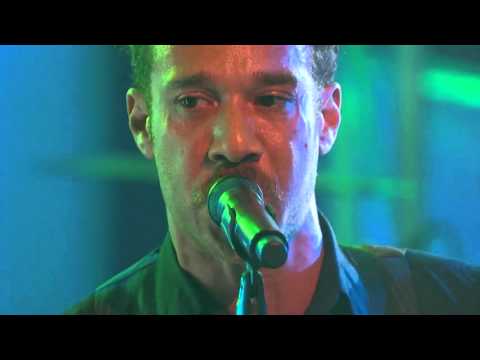 SHE WANTS REVENGE - Tear You Apart [Live Clip] HD