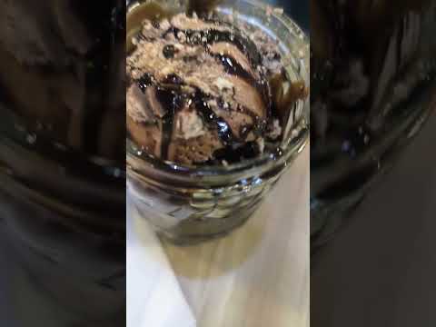 delicious icecream#music #food #resturent ##shorts