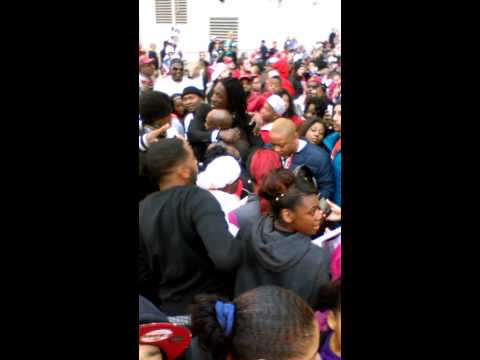 Markus Golden back in the Lou