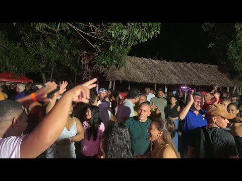 IRIE FM OURO MIL NO POVOADO ALTO BONITO EM PEDRO DO ROSÁRIO_DJ FRANK ROOTS E JUNIOR ROOTS 