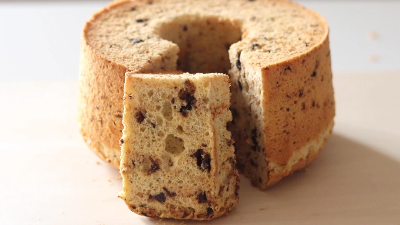 しっとりふわふわ♡卵使い切りチョコバナナシフォンケーキの作り方／Fluffy Chocolate Banana Chiffon Cake recipe