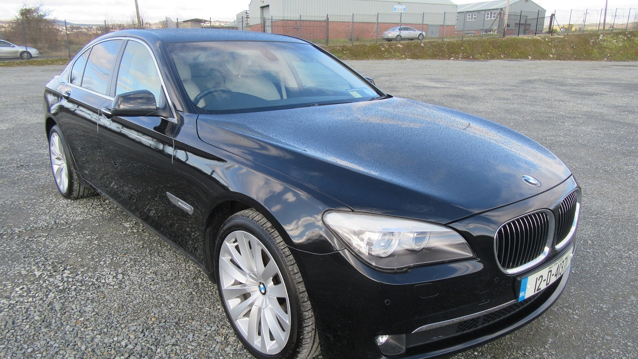 Review & Test Drive: 2012 BMW 730D SE (F01)