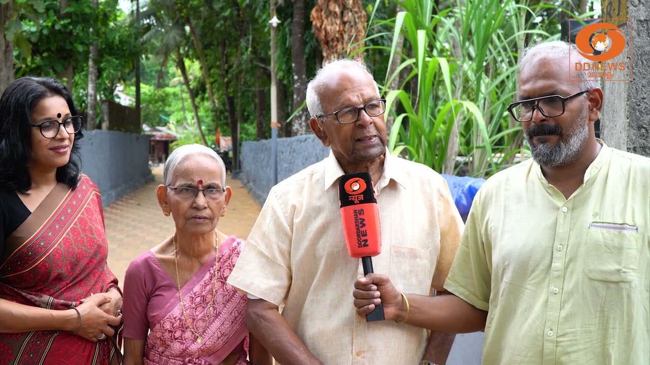 ഹോം വോട്ടിങ് വേണ്ട, നേരിട്ടു പോളിങ് ബൂത്തിലെത്തി പദ?