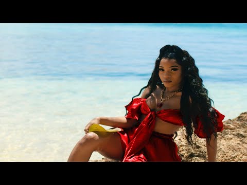 MOYANN - Mad Out (Official Music Video)