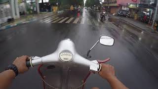Download lagu hujan - hujan naik vespa - ngopi vespa - vespavlog mp3