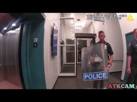 Police Body Cam: NYPD Shoots Knife-Wielding Man in NYC Elevator 🚨 | Roosevelt Island Incident
