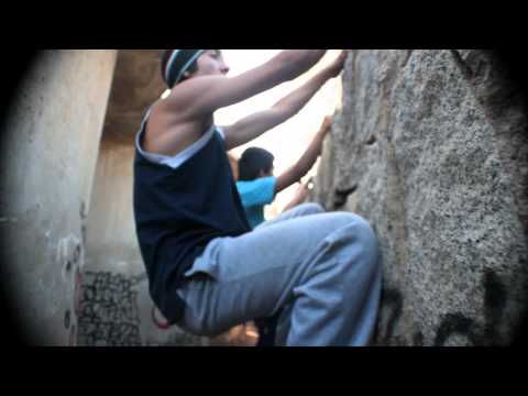 El Chumbeque Ft. Urbanteacher - Sale a Jugar (Video Oficial)