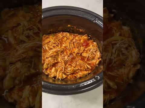 Easy crockpot taco chicken