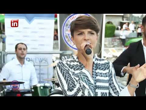 Ansamb Biljana i Martina Kostova - Mori cupi Kosturcanki ( Live )