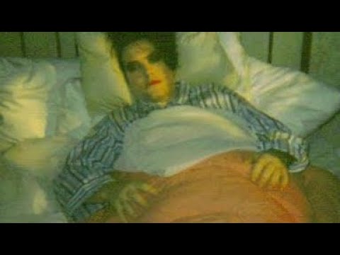 Robert Smith being silly for one minute
