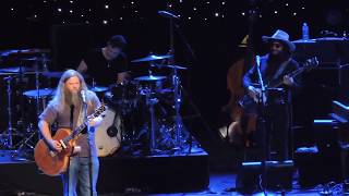 Jamey Johnson sings Long Haired Country Boy