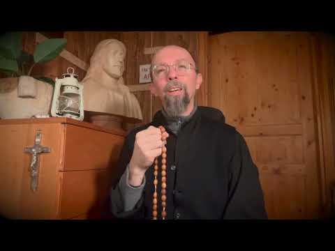 Crown to Jesus the Savior (let us unite in prayer for the youth)