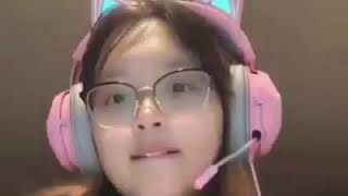 Download lagu lifana ambiyah #viral yg pengen Vidio ny like subscribe chat IG ntar gw kirimin mp3