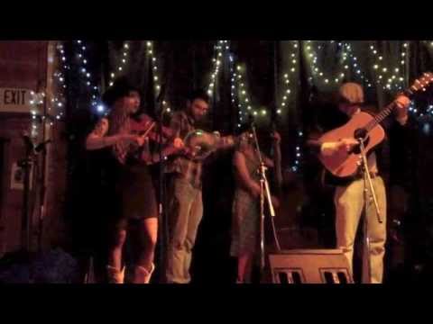 Sweet Blue Eyed Darlin - The Bearcat Stringband