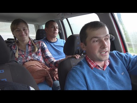 In drum spre concursul de cai Horodnic, Suceava - cu Stelica, George, Andra si Ali