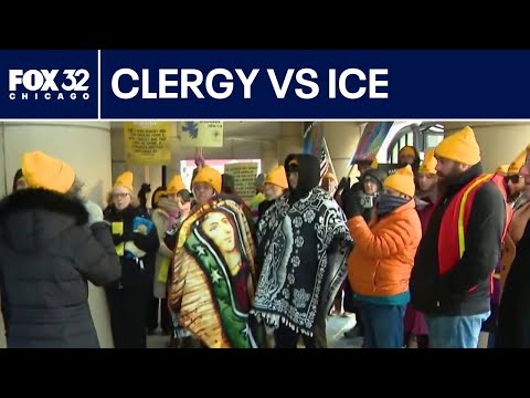 Faith leaders rally outside Chicago ICE office seeking access to Broadview detainees