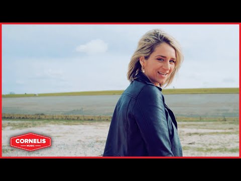 Steffany - Alleen Om Van Te Dromen (Officiële Videoclip)