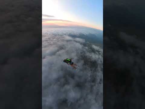 #elsalvador #gorpo #skydiving