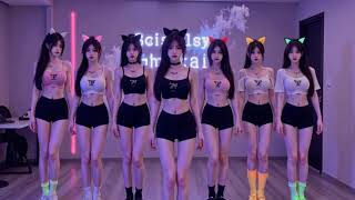 ???????? ?????? ʚɞ - ချစ်စရာလေးတွေ ? -