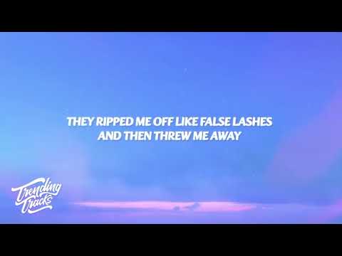 Taylor Swift- The life of a show girl(ft Sabrina) lyrics