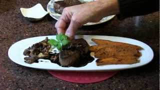 preview picture of video 'How To Cook Filet Mignon With Balsamic Reduction Mushroom Pan Sauce'