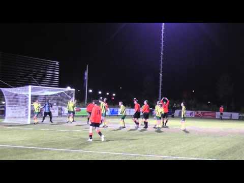27 sept 2012 VV De Meern 9 - Brederodes 5 com 3-3 Kopbal Ed op paal