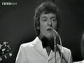 THE HOLLIES(1969 LIVE VIDEO CLIP)- "STEWBALL"(LYRICS)