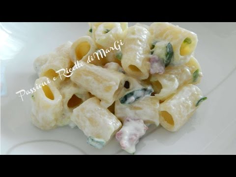 Video ricetta pasta con yogurt greco e zucchine Ricette di MarGi