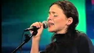Emilíana Torrini - Dead Things (Live)