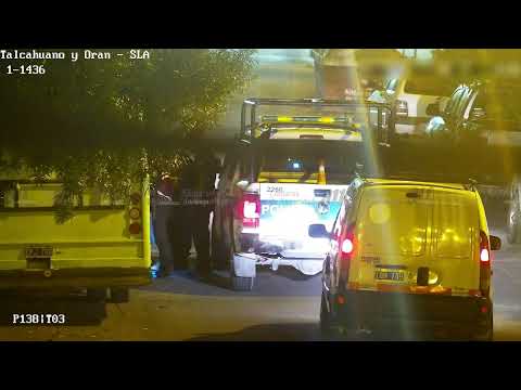 Fue detectado por las cámaras de seguridad intentando robar en un colectivo