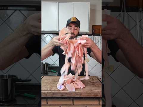 PELE DE PORCO FRITA #petisco #torresmo #pururuca #omaurolaverde #shorts